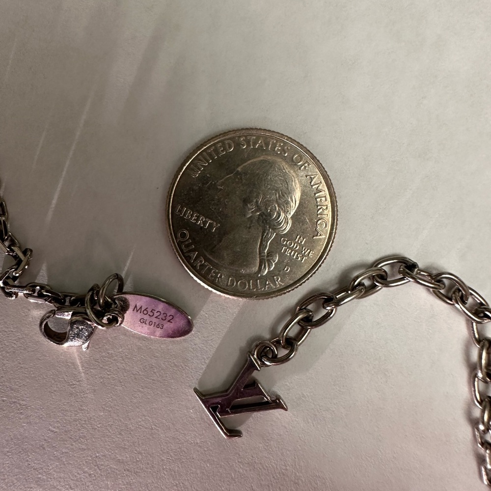 Louis Vuitton silver gamble necklace - Picture 8 of 12